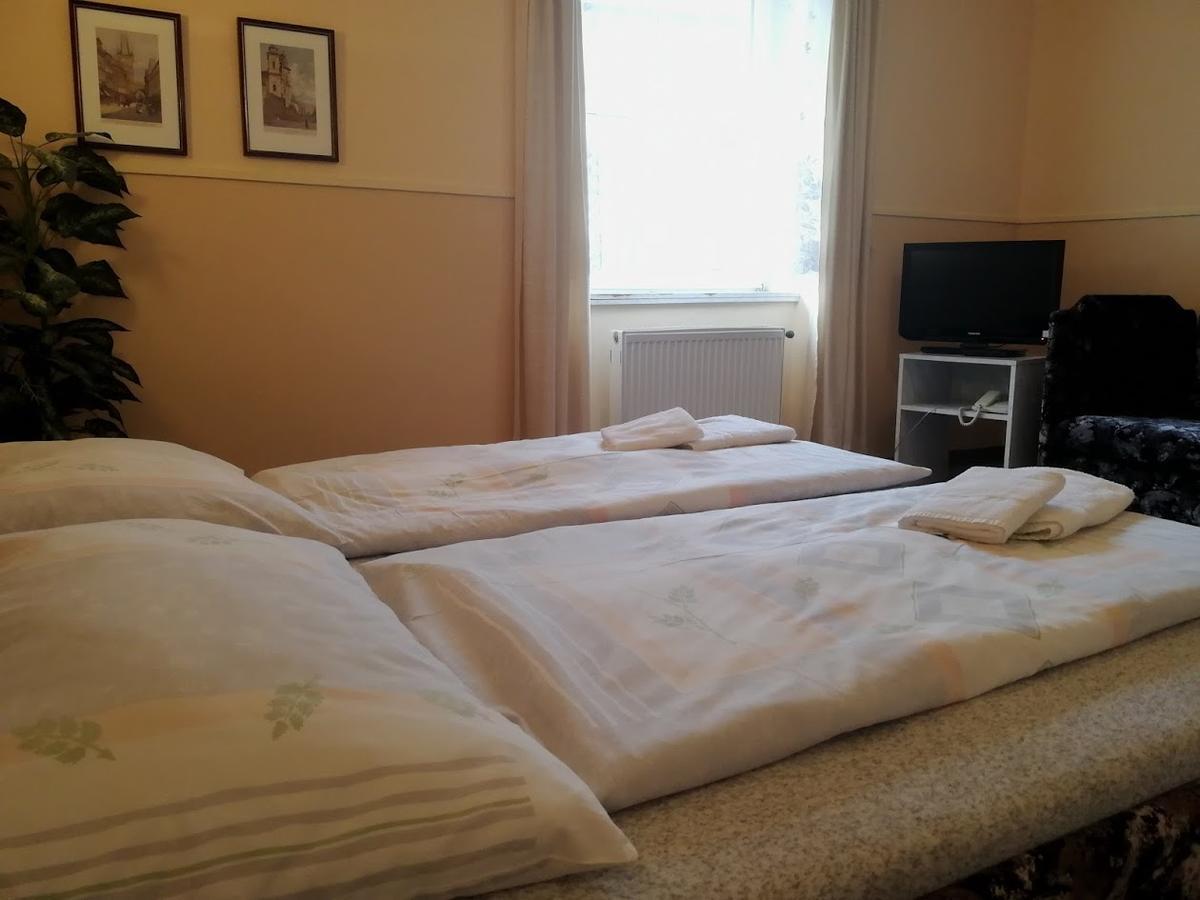 Hotel Wertheim Prag Dış mekan fotoğraf