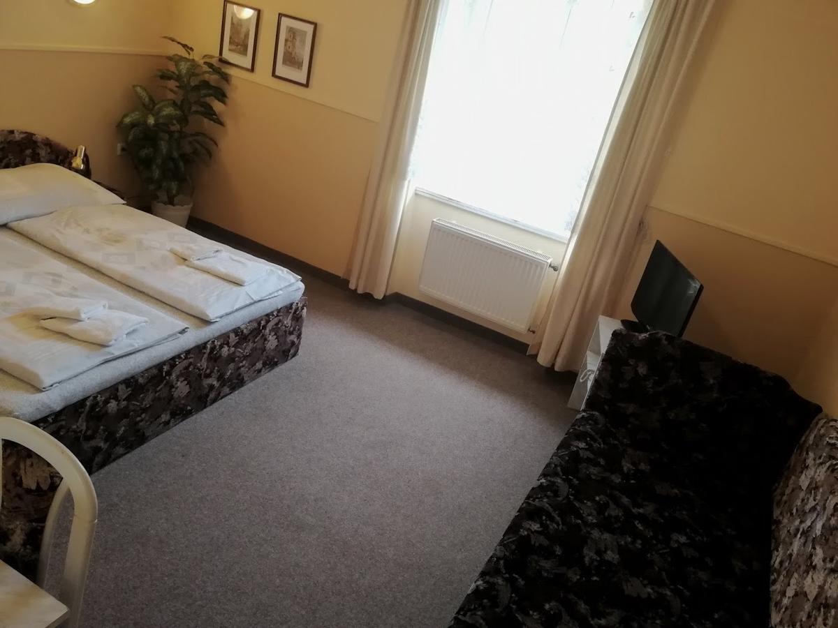 Hotel Wertheim Prag Dış mekan fotoğraf