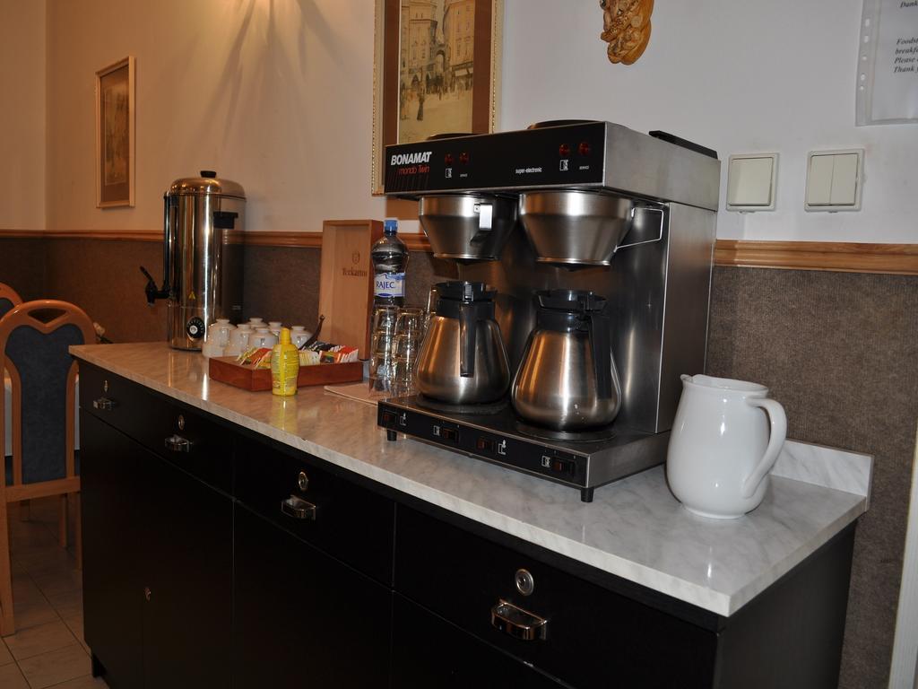 Hotel Wertheim Prag Dış mekan fotoğraf