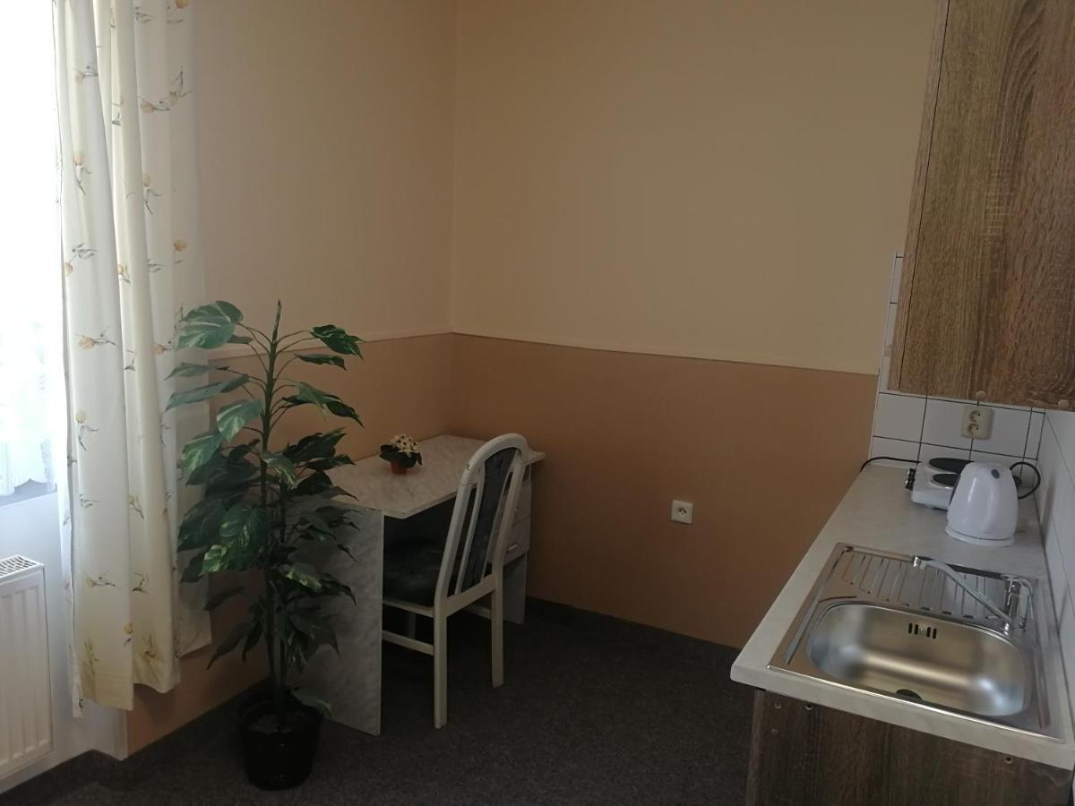 Hotel Wertheim Prag Dış mekan fotoğraf